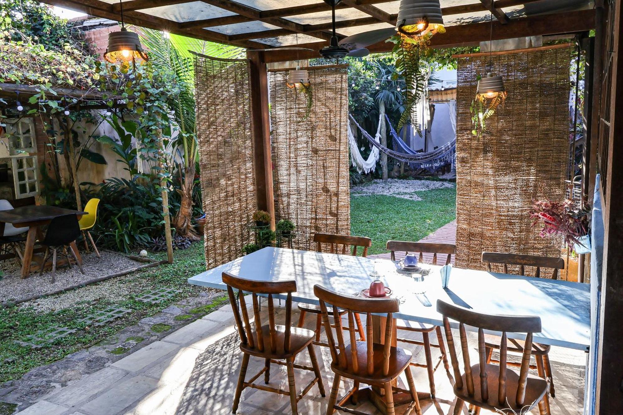 Com Verso E Prosa Repouso E Cafe Парати Екстериор снимка